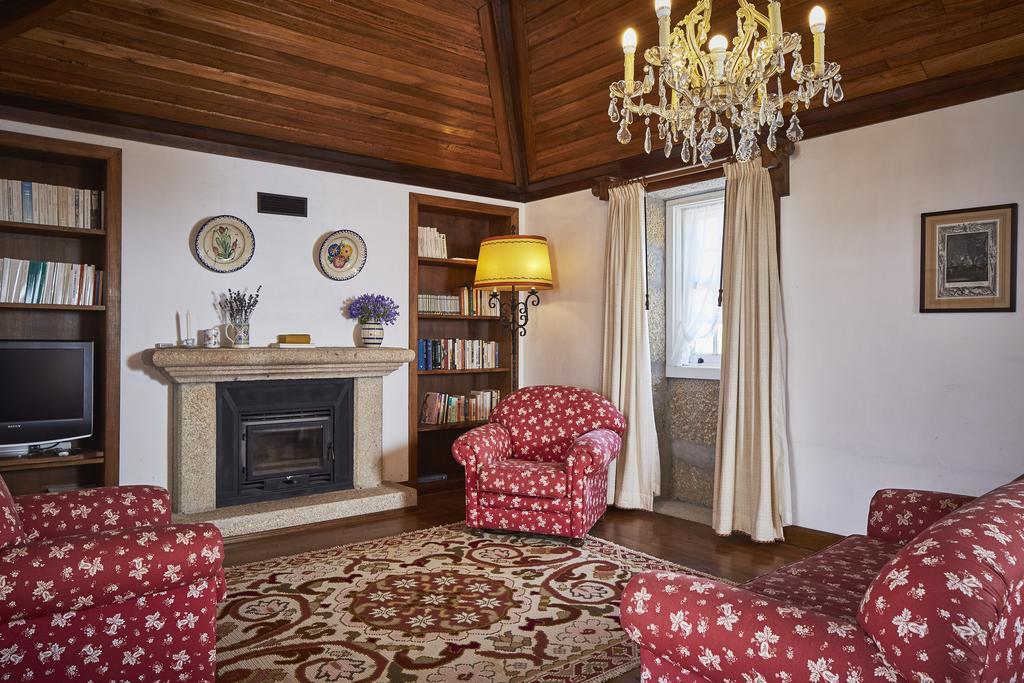 Casa De Canedo Селорику-ди-Башту Экстерьер фото